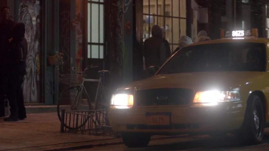 Ford Crown Victoria