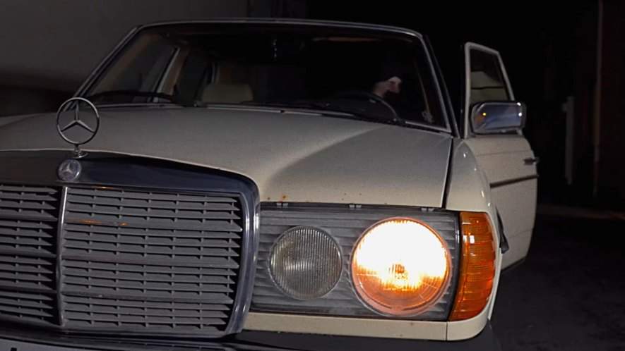 Mercedes-Benz 