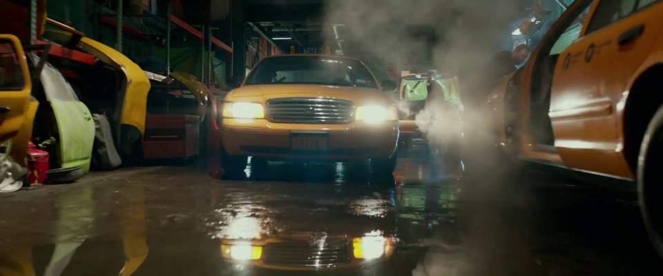 Ford Crown Victoria