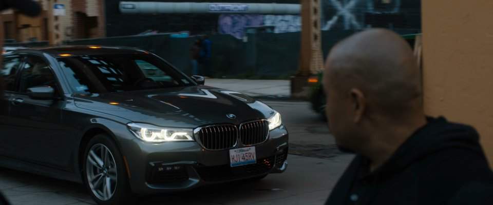 BMW 750i