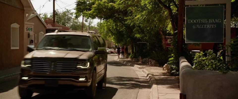Lincoln Navigator L